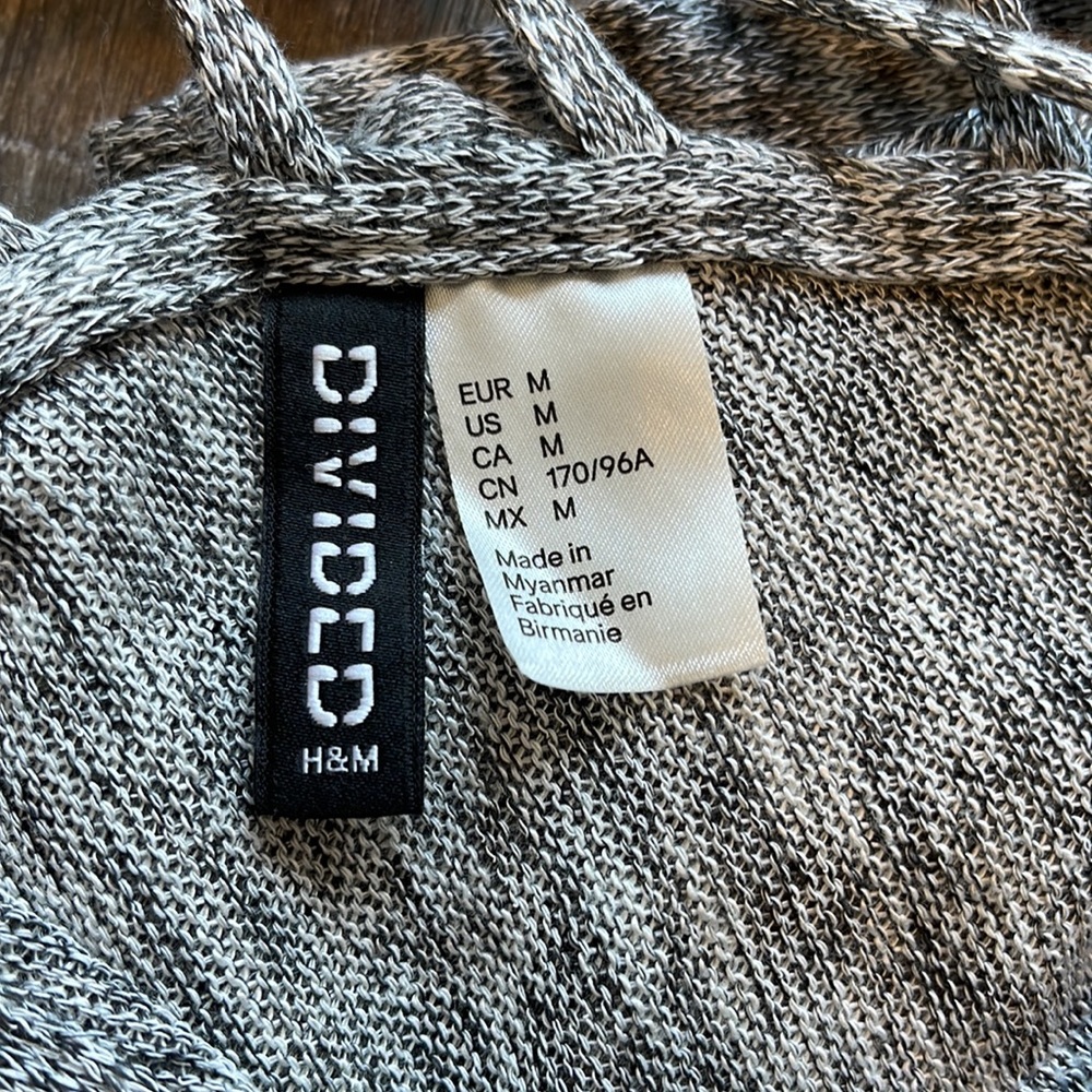 H&M TOP - Picture 4 of 4